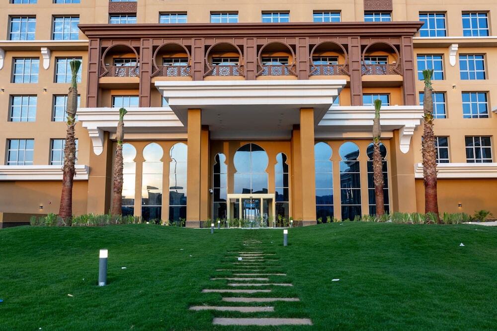 شذا فندق 4*
